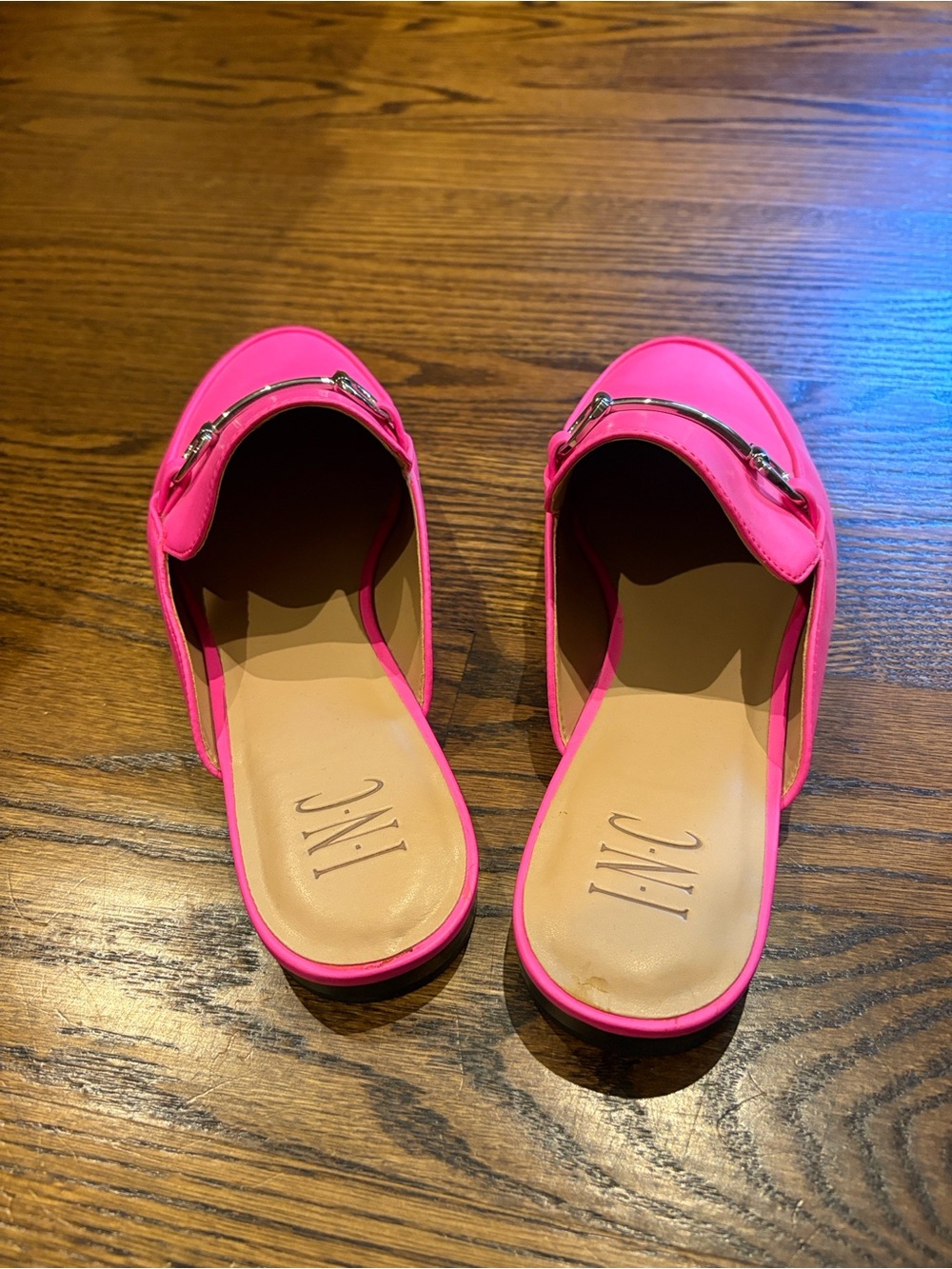 Macy’s Inc. Hot Pink Mules Size 10 NWOT - Picture 2 of 7